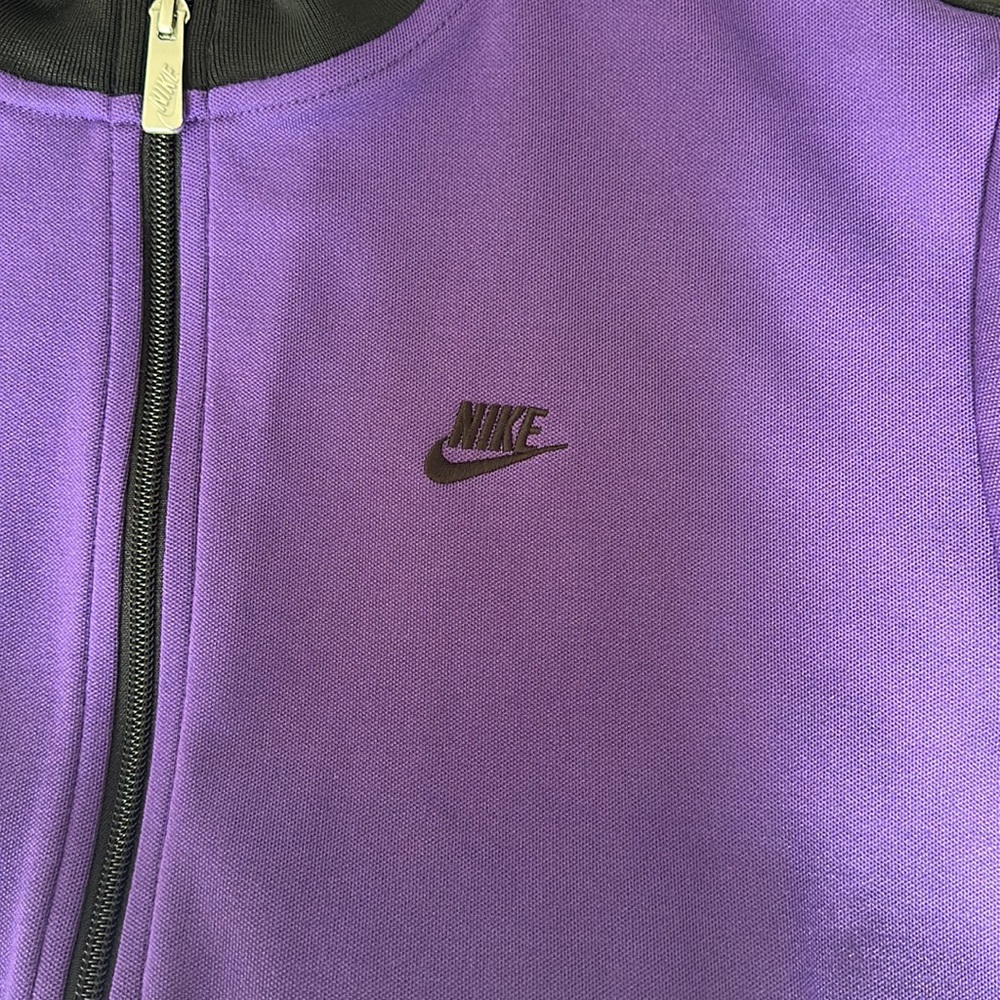 Nike jacket - Picture 2 of 5